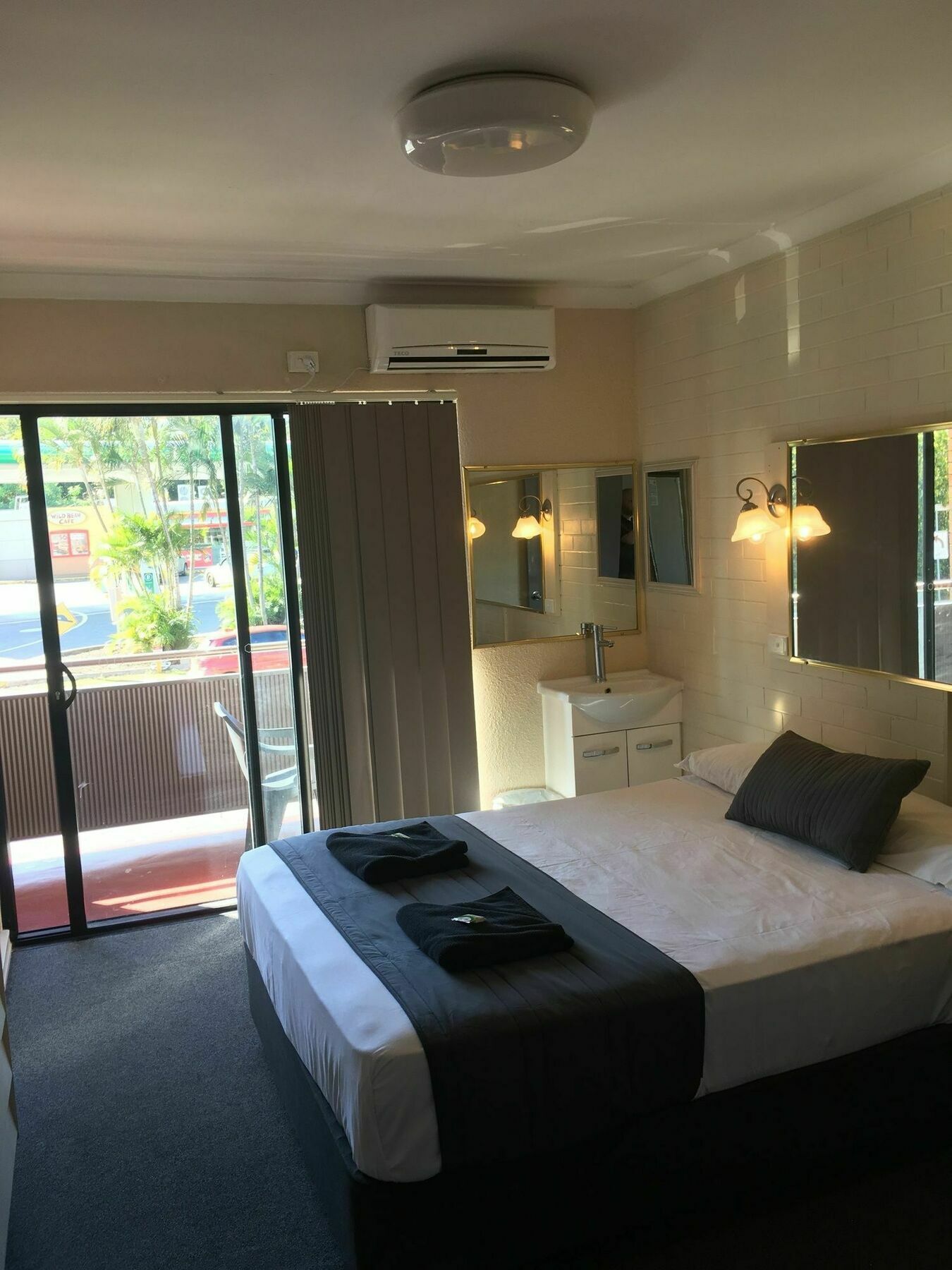 Kingsford Riverside Inn Brisbane Exteriér fotografie